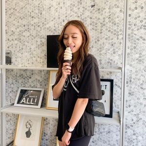 Meet your Posher, Anna